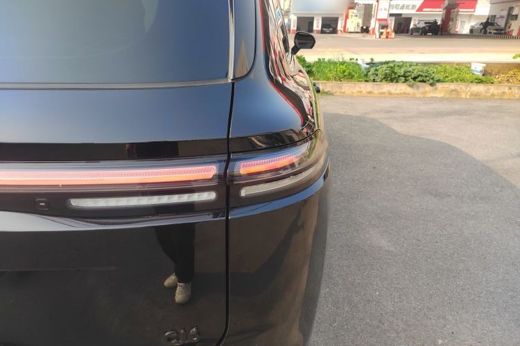 Used Leapmotor C16 2026 Extended-Range 280 LiDAR Zhizun Edition 5 Seats
