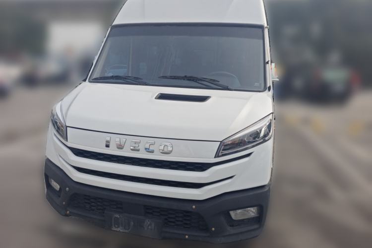 Used Iveco Daily 2023 2.5T A37M1 Long Wheelbase Mid-Height Dual-Tire Side-Sliding Doors 5–9 Seats