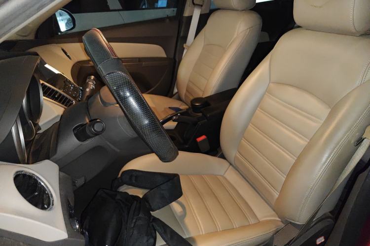 Used Chevrolet Cruze 2015 1.5L Classic SL MT
