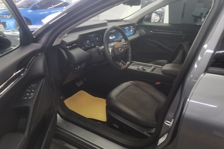 Used Ford Mondeo 2022 Restyled EcoBoost 245 Luxury Version Driver Seat