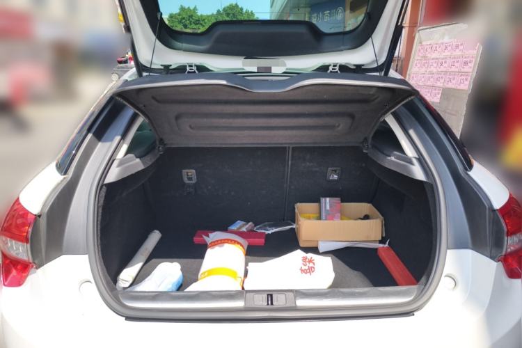 Used DS 5 2014 1.6T Luxury Edition THP160