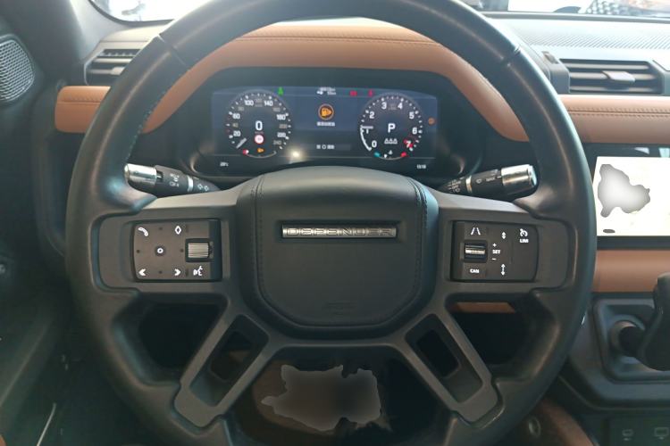 Used Land Rover Defender 2021 110 P400 X Steering Wheel