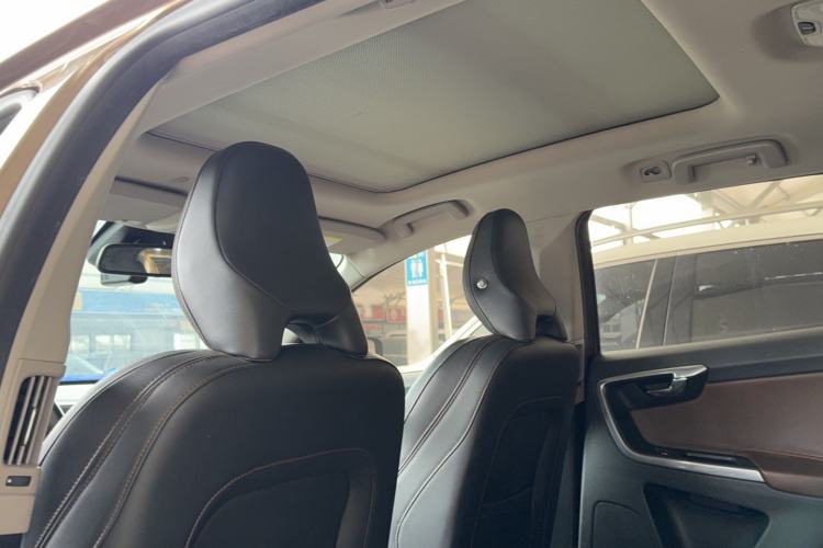 Used Volvo XC60 2016 T5 Smart Version
