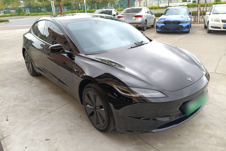 Used Tesla Model 3 2023 Rear-Wheel-Drive Version
