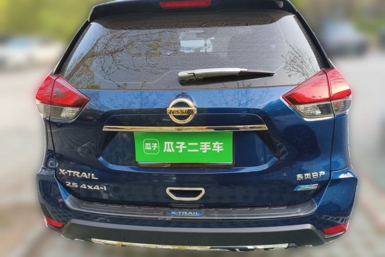 Used Nissan X-Trail 2017 2.5L CVT Luxury Edition 4WD Rear