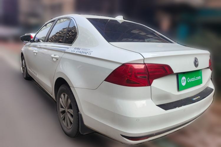 Used Volkswagen Bora 2016 1.6L Automatic Fashion Model
