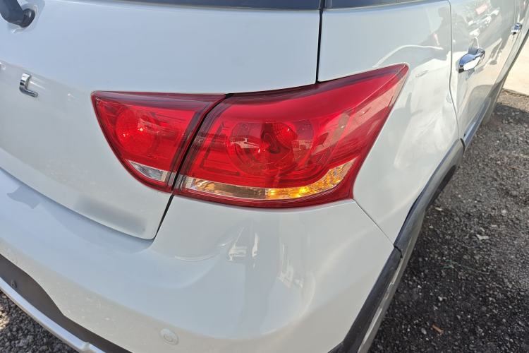 Used Haval H1 2017 Red-Label 1.5L AMT Luxury Model
