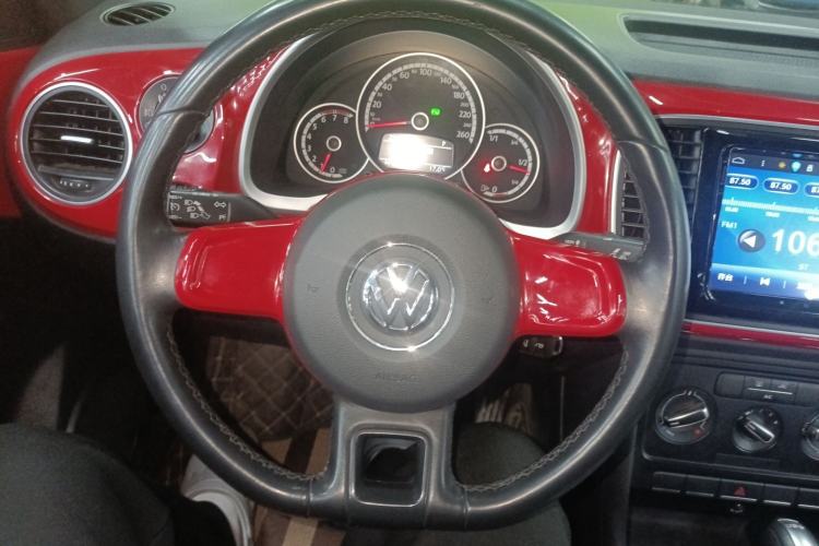 Used Volkswagen Beetle 2014 1.4TSI Fashion Edition Steering Wheel