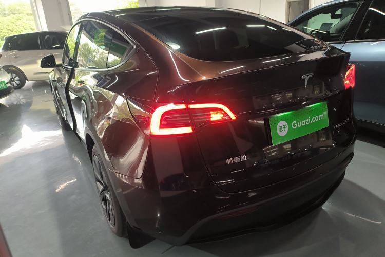 Used Tesla Model Y 2023 Rear-Wheel-Drive Version