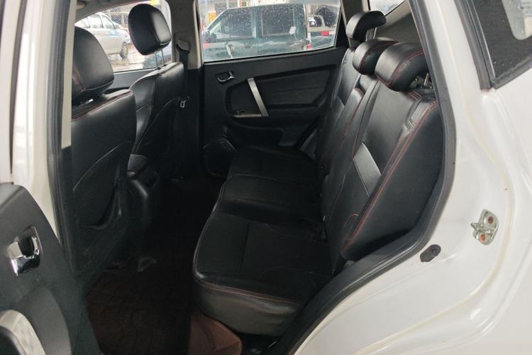 Used Geely Auto GX7 2015 Classic Edition 1.8L Manual Elite Model China IV