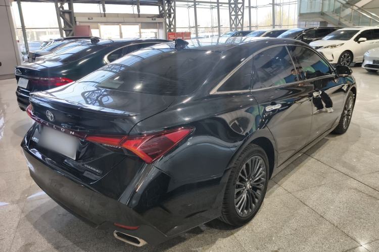 Used Toyota Avalon 2023 2.5L Touring Premium Edition Rear Right 45 Deg