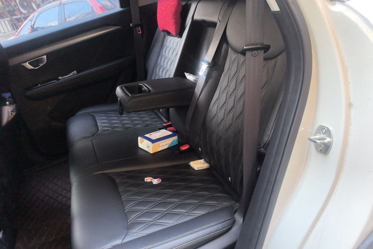 Used Wuling Asta 2022 2.0L DHT Electric-Speed Version