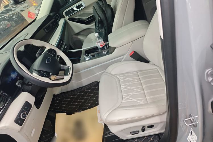 Used Ford Explorer 2023 EcoBoost 285 Four-Wheel Drive Red Gold Edition 6 Seats