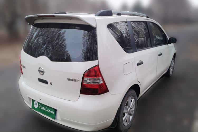 Used Nissan Livina 2010 Jingyue Edition 1.6L Manual All-Around Model
