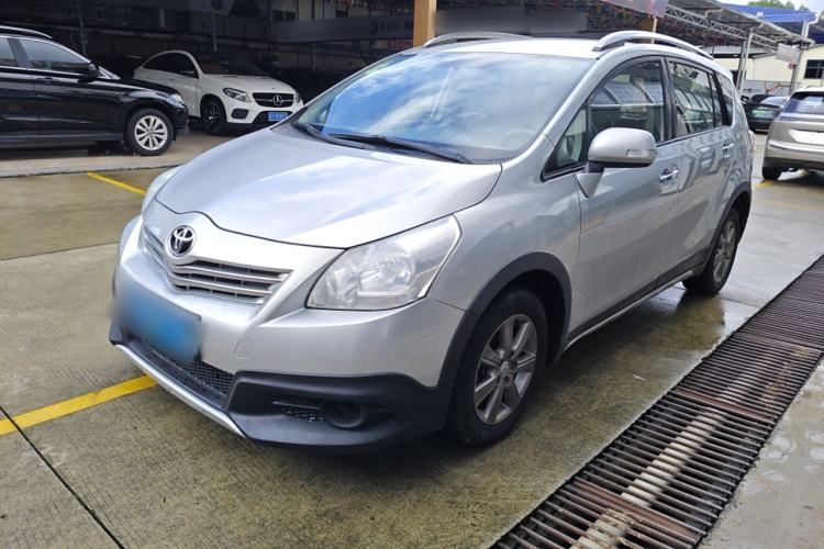 Used Toyota Verso 2015 180E CVT Crossover Edition