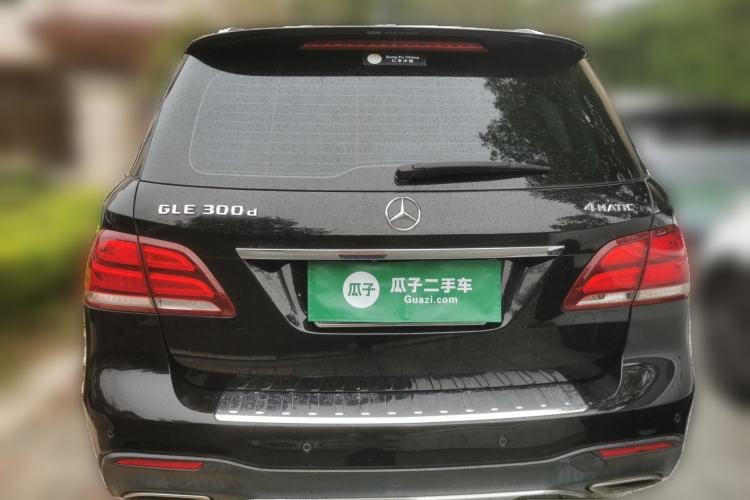 Used Mercedes-Benz GLE 2016 GLE 300 d 4MATIC Rear