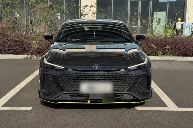 Used Changan UNI-V 2022 2.0T Leading-Speed Edition
