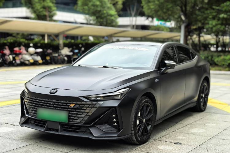 Used Changan UNI-V iDD 2023 ZhiDian iDD 1.5T 113km ZhiKu Model