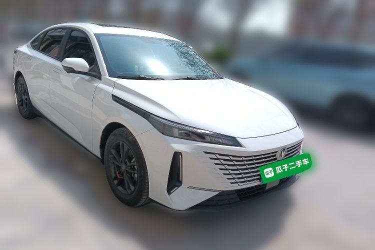 Used CHANGAN Eado DD 2023 Blue Whale NE 1.5T GDI DCT Prestige Model Front Right 45 Deg