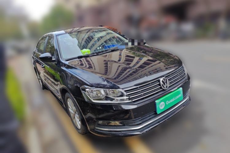 Used Volkswagen Lavida 2017 1.6L Manual Comfort Edition Front Right 45 Deg