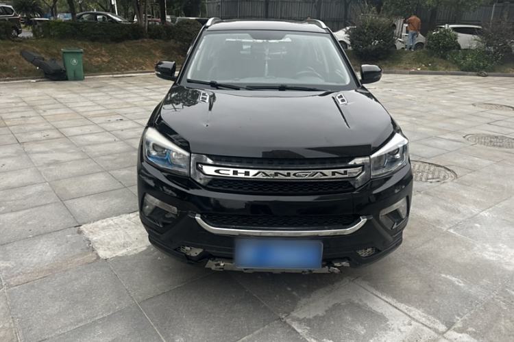 Used CHANGAN CS75 2014 2.0L Manual Luxury Version China V Standard

