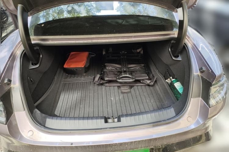 Used Xiaomi Auto SU7 2024 Four-Wheel Drive Ultra-Long Range Advanced Intelligent Driving Max Edition
