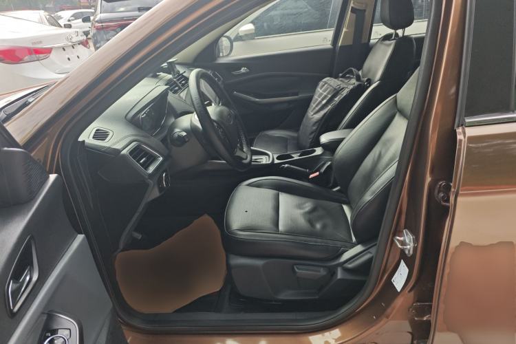 Used Ford Escort 2015 1.5L Automatic Fashion Model