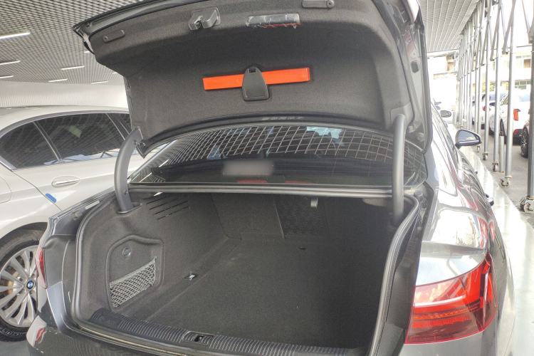 Used Audi A4L 2020 40 TFSI Luxury Dynamic Model
