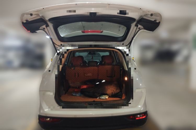 Used Dongfeng Fengon 580 2017 1.5T Manual Luxury Model