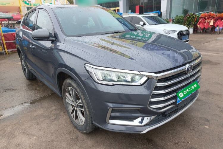 Used BYD Song Pro 2019 1.5T Automatic Elite Edition Front Right 45 Deg