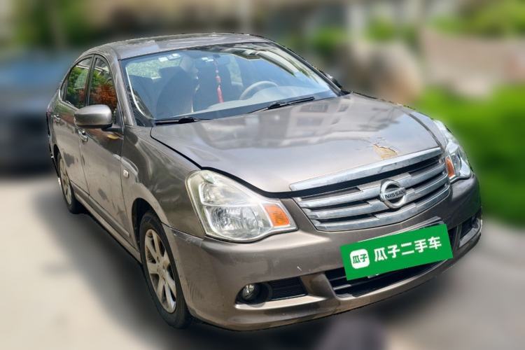 Used Nissan Sylphy 2009 1.6 XL Manual Luxury Sunroof Edition Front Right 45 Deg