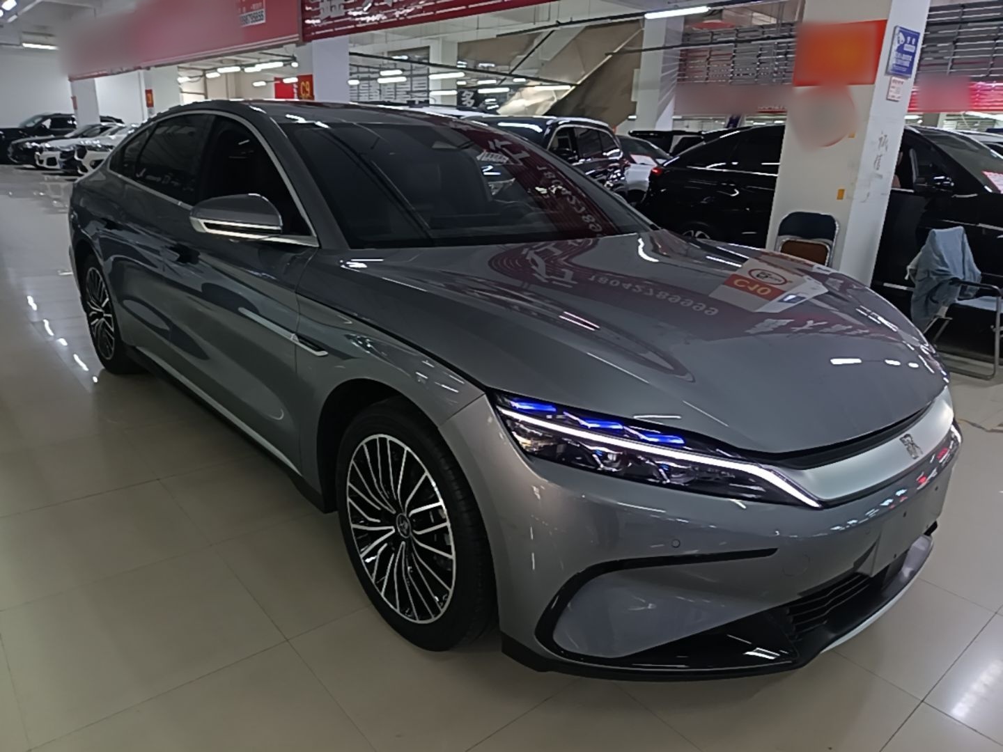 BYD Han 2023 EV Champion Edition 506KM Front-Wheel-Drive Premium Model — снимка 3