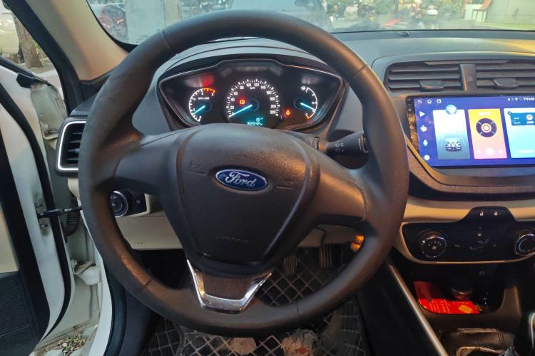 Used Ford Escort 2015 1.5L Manual Comfort Model