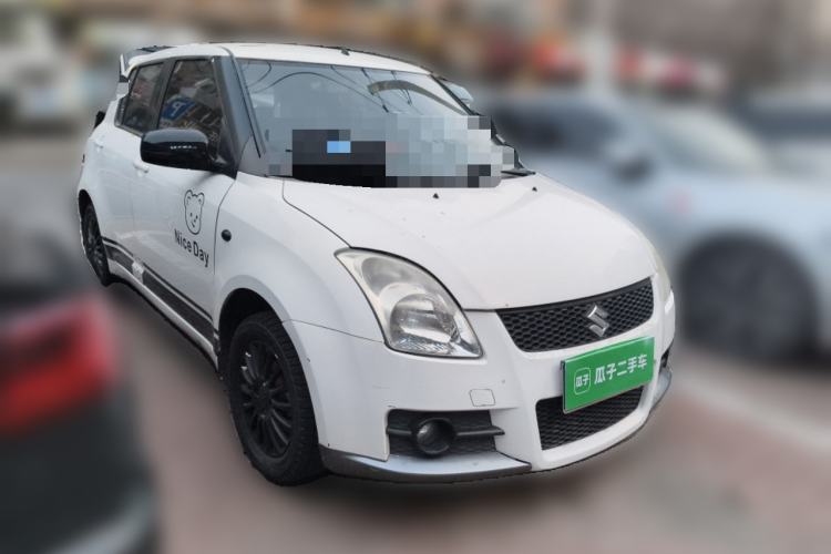 Used Suzuki Swift 2012 1.3L Manual Value Edition Front Right 45 Deg