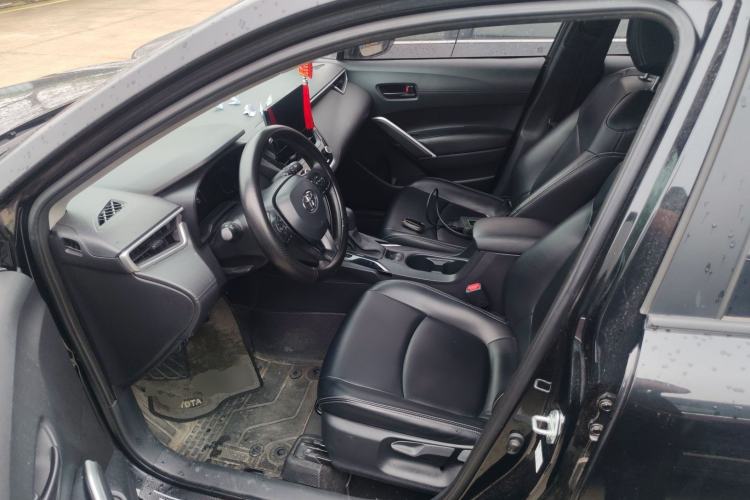 Used Toyota Corolla Cross 2023 2.0L Elite Edition Left Front Seat