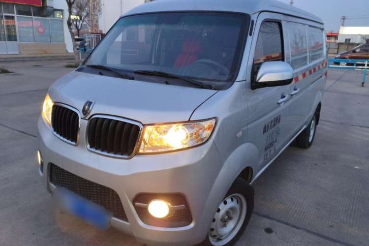 Used Jinbei Hiace X30 2020 1.5L Van Super-Enjoyment Model China VI Standard SWC15M