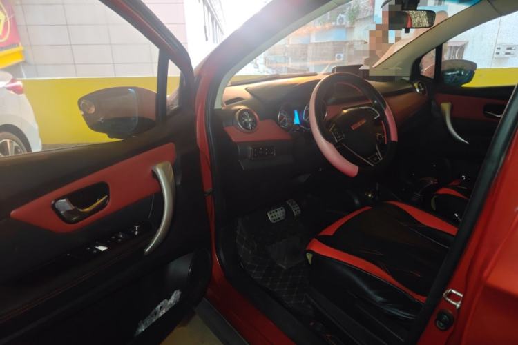 Used Haval H1 2015 1.5L AMT Luxury Model
