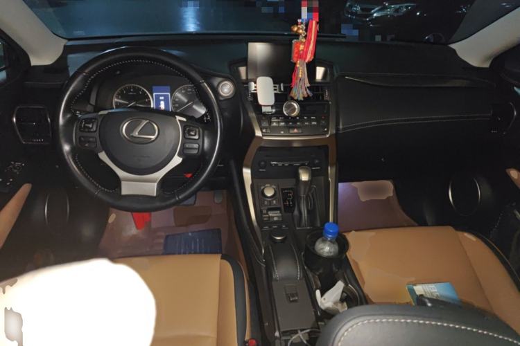 Used Lexus NX 2016 200 All-Wheel Drive FENGSHANG Version Center Console