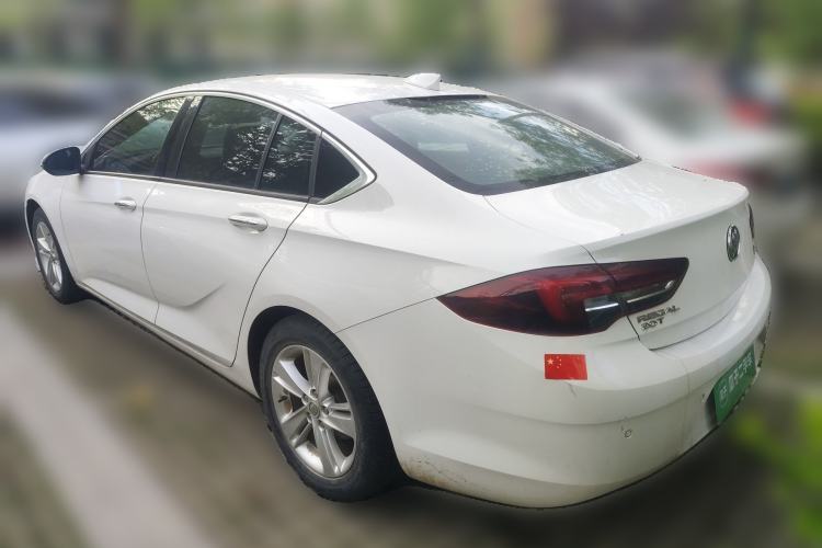 Used Buick Regal 2017 20T Elite Edition Rear Left 45 Deg