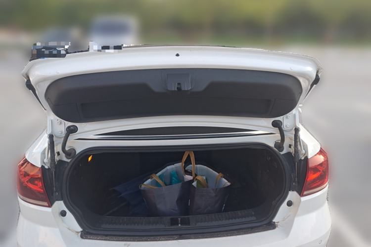 Used Volkswagen Golf 2012 1.4TSI Luxury Convertible Edition
