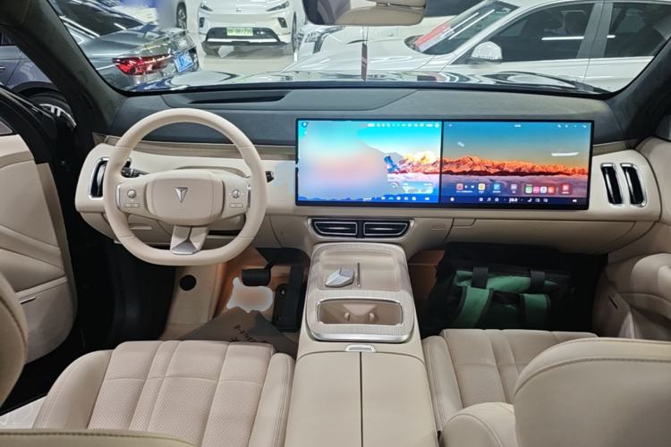 Used Deepal S09 2025 Four-Wheel Drive Ultra+ Custom Edition
