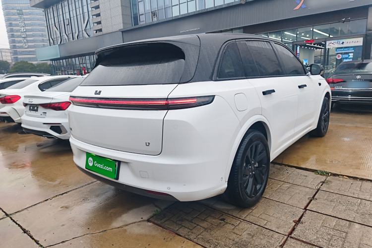 Used Li Auto L7 2023 Air model
