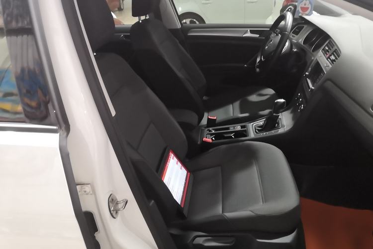 Used Volkswagen Golf 2015 1.4TSI Comfort Travel Edition