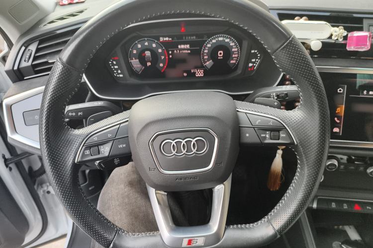 Used Audi Q3 Sportback 2020 40 TFSI Fashion Model
