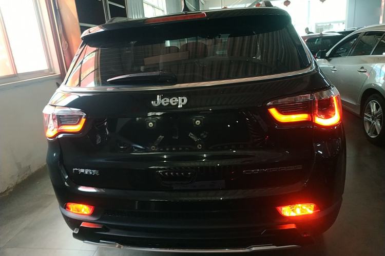 Used Jeep Compass 2019 220T Automatic Family Edition