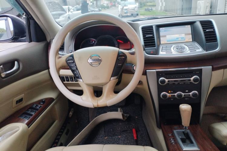 Used Nissan Teana 2009 Duke 2.5L XV VIP Deluxe Edition
