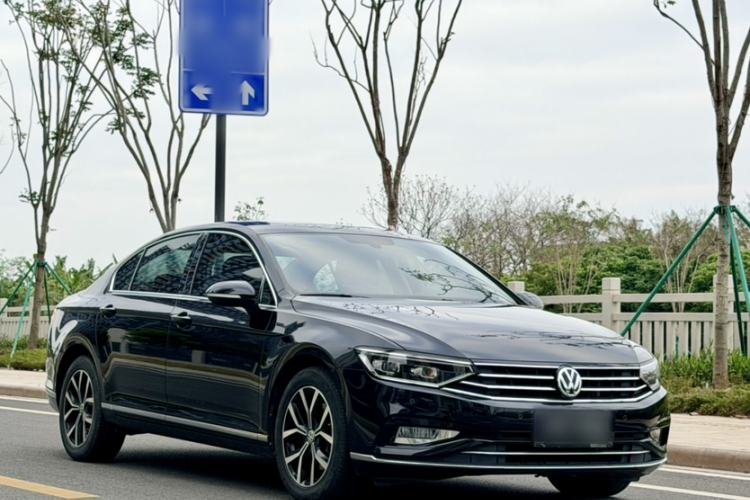 Used Volkswagen Magotan 2020 280TSI DSG Leading Edition
