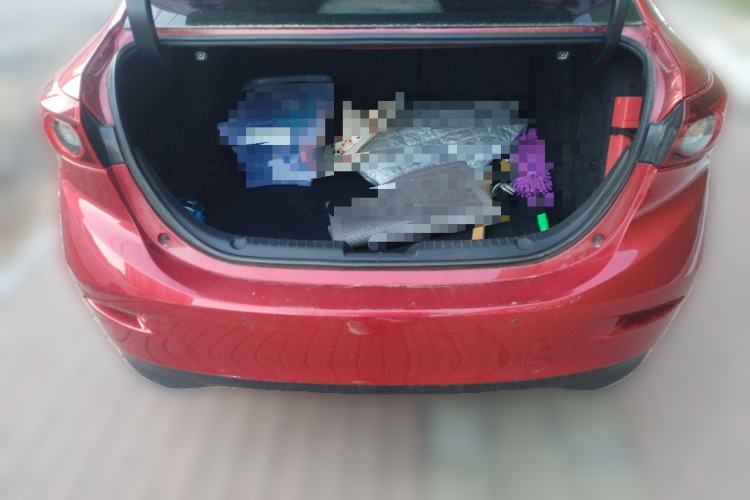 Used Mazda 3 Axela 2017 Sedan 1.5L Automatic Comfort Model Emission Standard China V Trunk