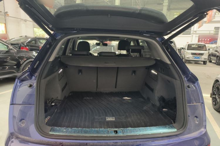 Used Audi Q5L 2018 45 TFSI Prestige Fashion Edition China V Emission Standard Trunk