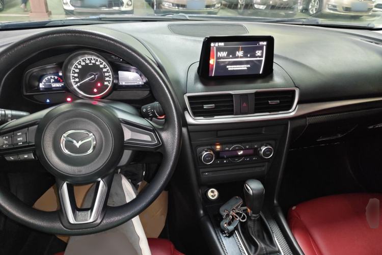 Used Mazda 3 Axela 2017 Sedan 1.5L Automatic Luxury Model Emission Standard China V Center Console